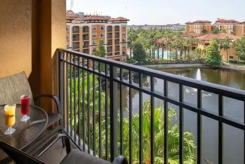 Floridays Orlando Two & Three Bed Rooms Condo Resort - 17