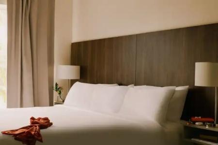 The Point & Suites Universal - 17