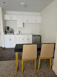 Country Inn & Suites by Radisson, Orlando-Lake Buena Vista, FL - 86