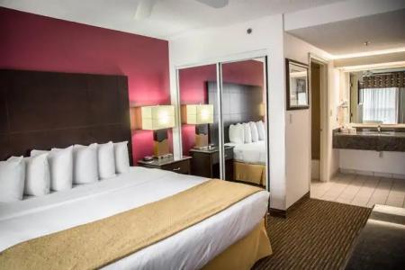 Country Inn & Suites by Radisson, Orlando-Lake Buena Vista, FL - 6