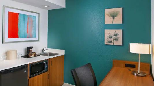 SpringHill Suites by Marriott Orlando Lake Buena Vista in Marriott Village - 24