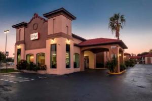 Мини-отель «Red Roof Inn Orlando South - Florida Mall», Орландо
