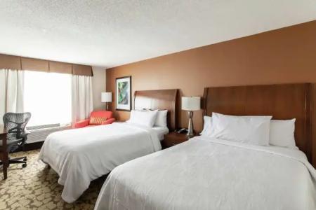 Hilton Garden Inn Orlando at SeaWorld - 8