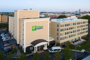 Holiday Inn Express Boston, An Ihg Hotel, Бостон
