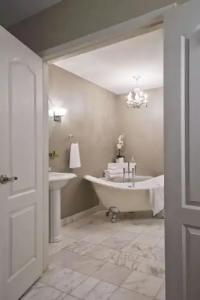 The Georgian Terrace - 8