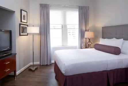 The Georgian Terrace - 32