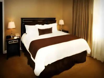 The Georgian Terrace - 37