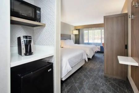Holiday Inn Express, an IHG - 39