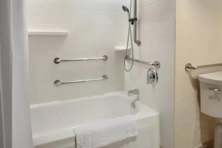 Fairfield by Marriott Anaheim Resort - 51