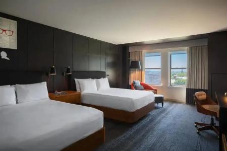 Renaissance Downtown - 3