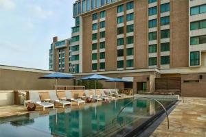 Отель «The Highland Dallas, Curio Collection by Hilton», Даллас