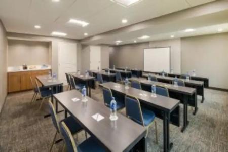 SpringHill Suites by Marriott Dallas NW Highway at Stemmons / I-35East - 15