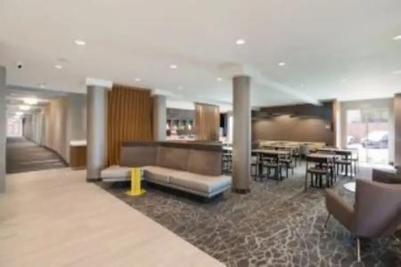 SpringHill Suites by Marriott Dallas NW Highway at Stemmons / I-35East - 20