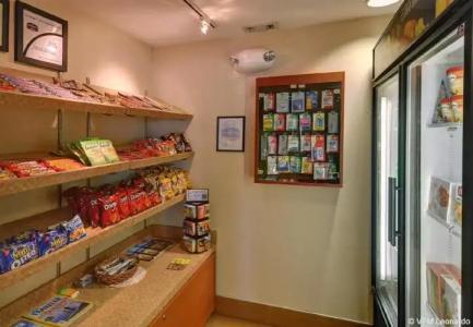 SpringHill Suites by Marriott Dallas NW Highway at Stemmons / I-35East - 9