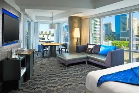 W Dallas - Victory - 71