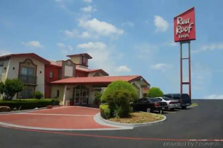 Red Roof Inn Dallas/Richardson - 42