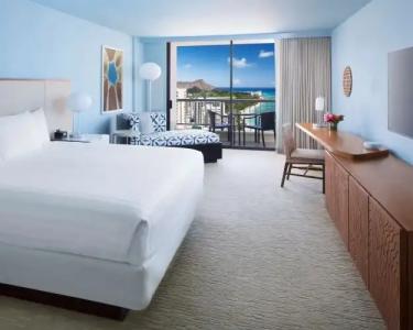 Hyatt Regency Waikiki Beach Resort & Spa - 1