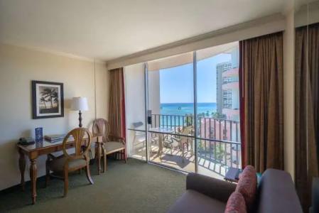 Outrigger Waikiki Beach Resort - 82
