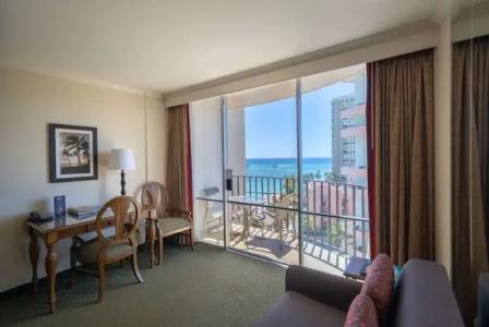 Outrigger Waikiki Beach Resort - 101