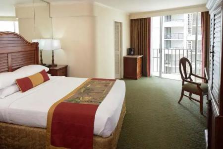Outrigger Waikiki Beach Resort - 68