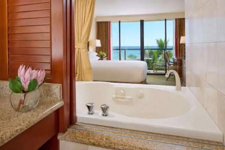 Outrigger Waikiki Beach Resort - 91