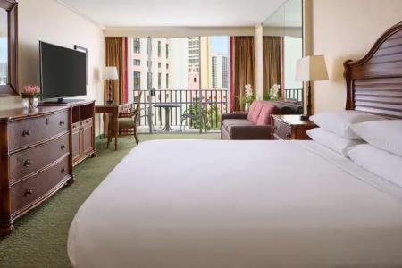 Outrigger Waikiki Beach Resort - 94