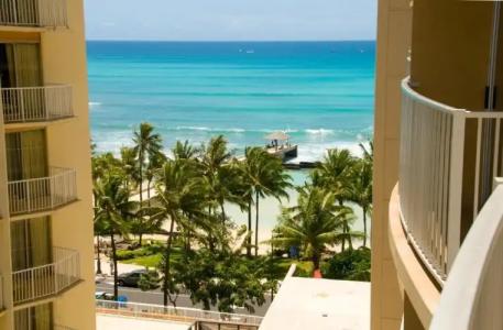 Aston Waikiki Beach - 57