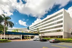Отель «Sonesta Miami Airport», Майами