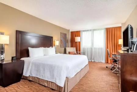 Sonesta Miami Airport - 39