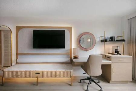 Sonesta Miami Airport - 25