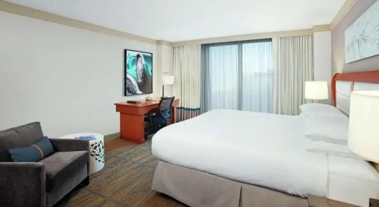 DoubleTree by Hilton Miami Airport & Convention Center - 46