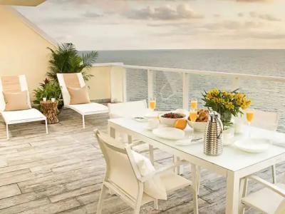 Pelican Grand Beach Resort, a Noble House Resort - 62