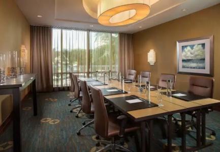 Courtyard by Marriott Fort Lauderdale Beach - 20