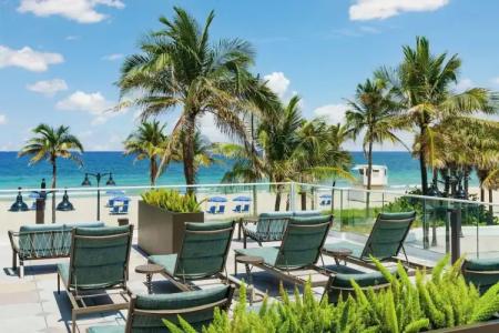 Courtyard by Marriott Fort Lauderdale Beach - 19