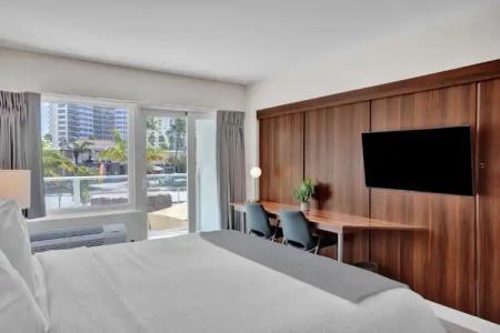 Royal Beach Palace - 36