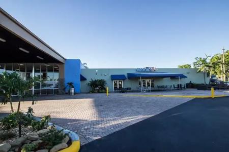 Rodeway Inn & Suites Fort Lauderdale Airport & Cruise Port - 31