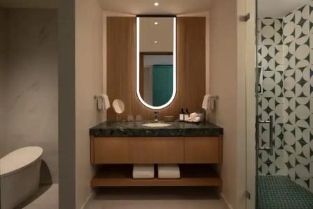 Pier Sixty-Six and Marina - 23