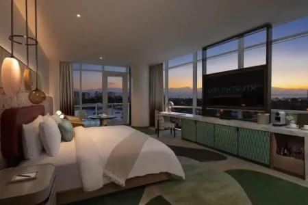 Pier Sixty-Six and Marina - 28