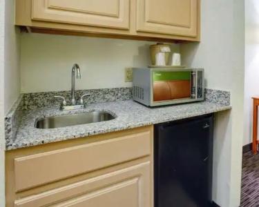 Quality Inn & Suites Austin Airport - 72