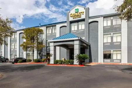 Quality Inn & Suites Austin Airport