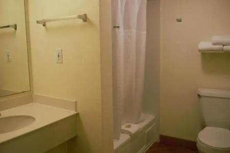 La Quinta Inn by Wyndham Austin Capitol / Downtown - 39