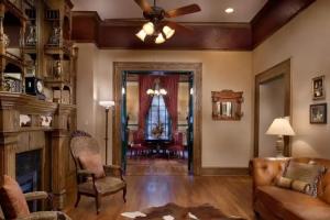 Отель «The Driskill, in The Unbound Collection by Hyatt», Остин