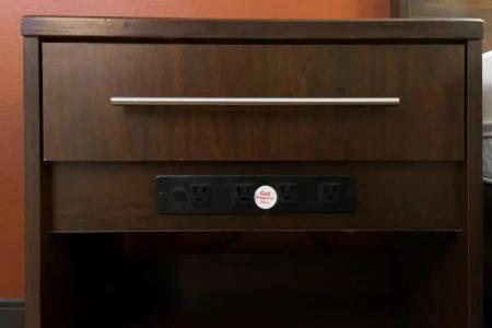 Red Roof Inn Plus+ Austin South - 50