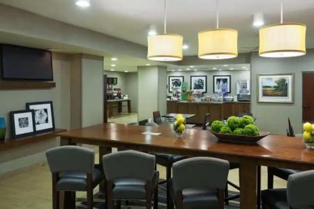 Hampton Inn Charlotte University Place - 22