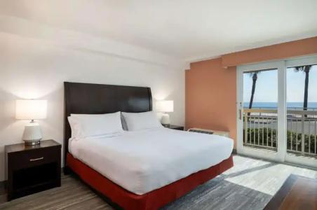 Hilton Garden Inn Oceanfront - 73