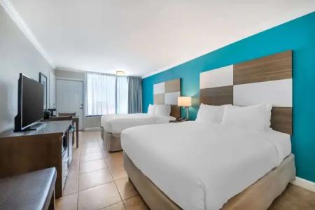 Comfort Inn & Suites Daytona Beach Oceanfront - 63