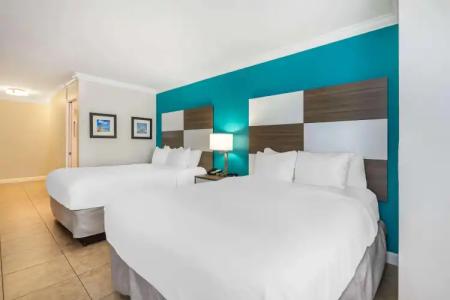 Comfort Inn & Suites Daytona Beach Oceanfront - 4