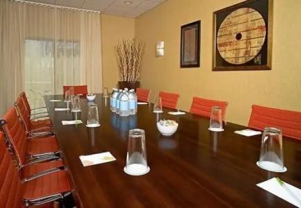 Courtyard Jacksonville Butler Boulevard - 23