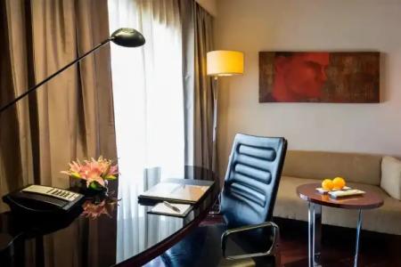 Jw Marriott Mumbai Juhu - 30