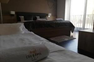 Hotel «Therapia», Печ